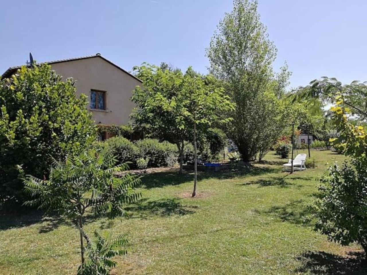 Chambre D'Hotes La Cavaille Veyrines-de-Vergt Exterior photo