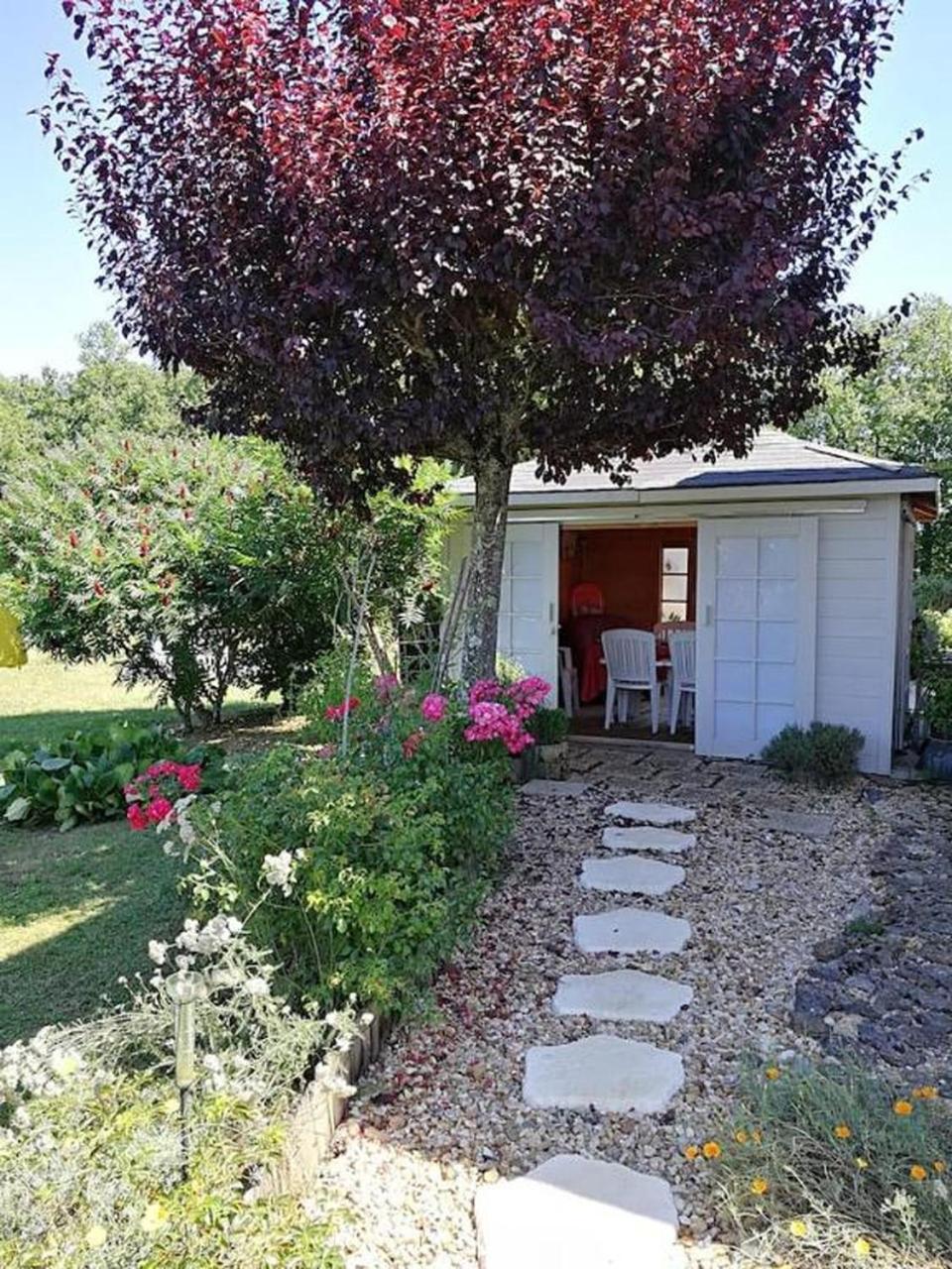 Chambre D'Hotes La Cavaille Veyrines-de-Vergt Exterior photo